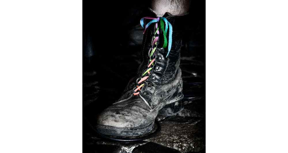 Grobes Korn – Steve Dewar & Dr.Martens